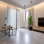 W/king Size Bed Near The Heart Of 公寓 卡拉马塔