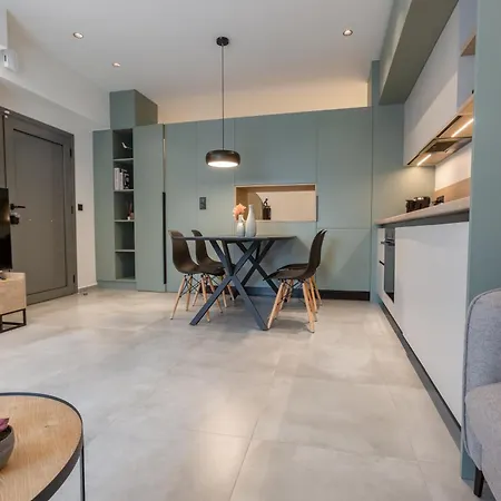 Apartament W/king Size Bed Near The Heart Of