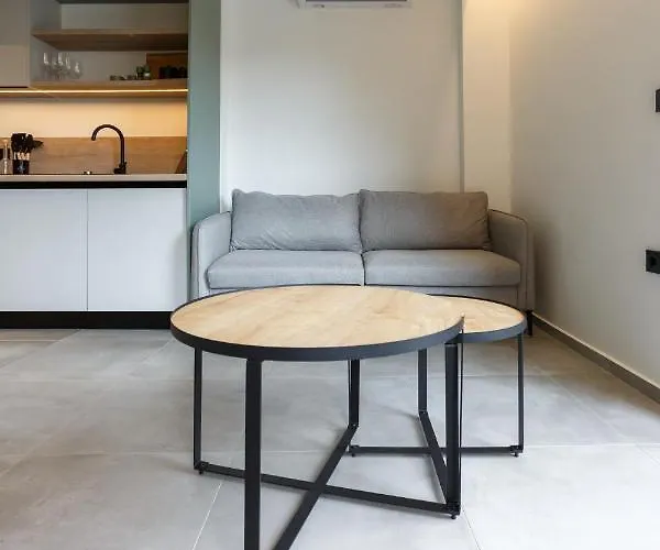 W/king Size Bed Near The Heart Of Apartament *