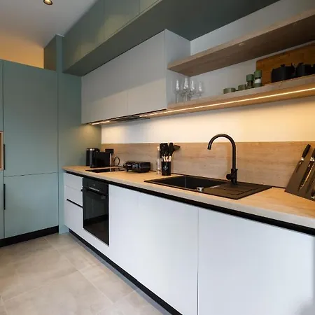 W/king Size Bed Near The Heart Of Apartamento *