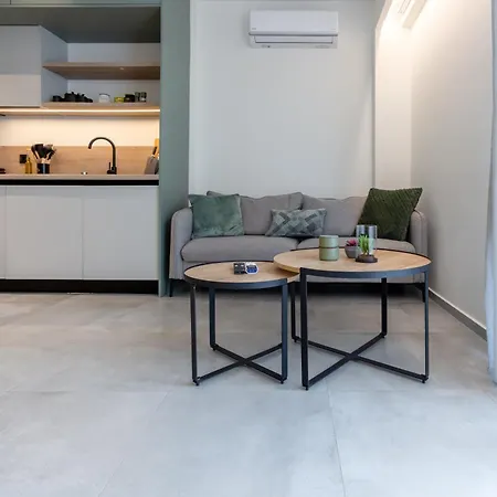 W/king Size Bed Near The Heart Of Appartement